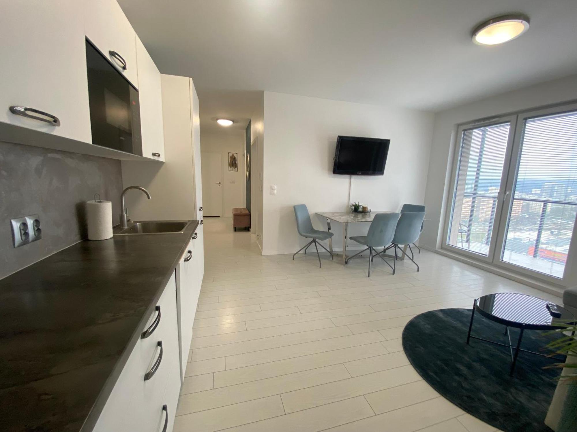 Apartament Ann 16 Pietro Z Widokiem Na Morze *